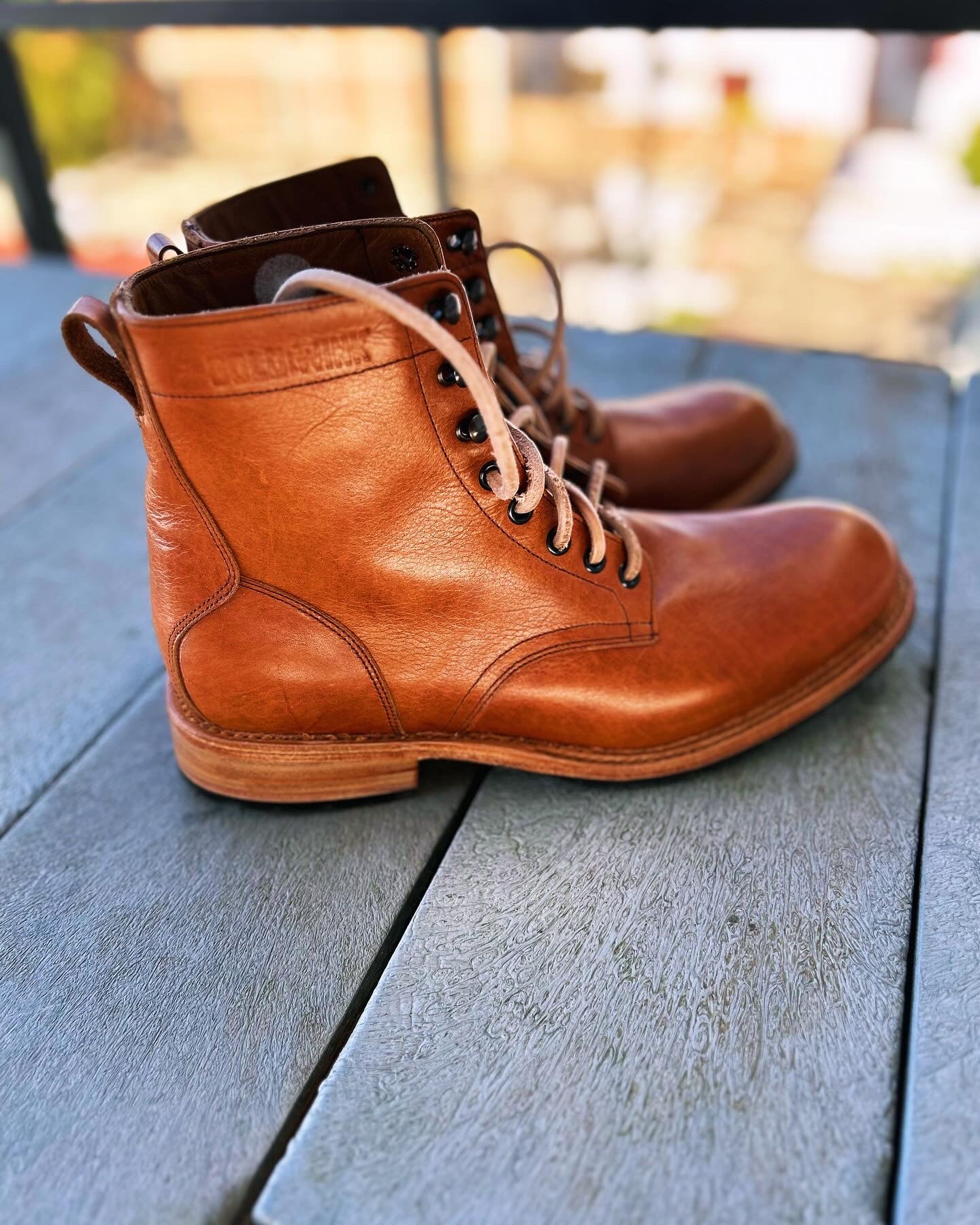 Golden boot Goodyear welt The Gold And Wink