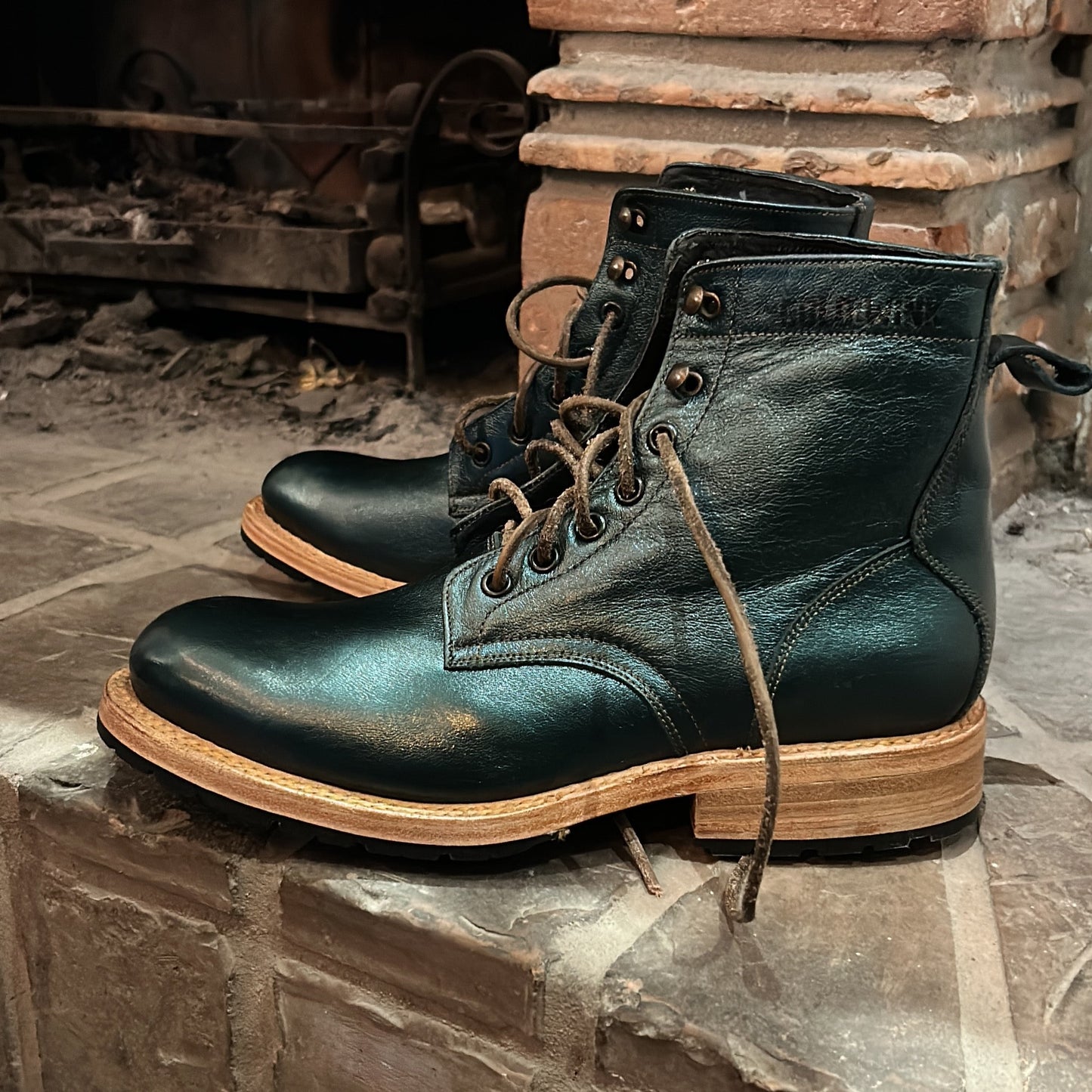 Bota “metallic green”